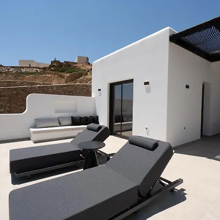 Serenity Villa *